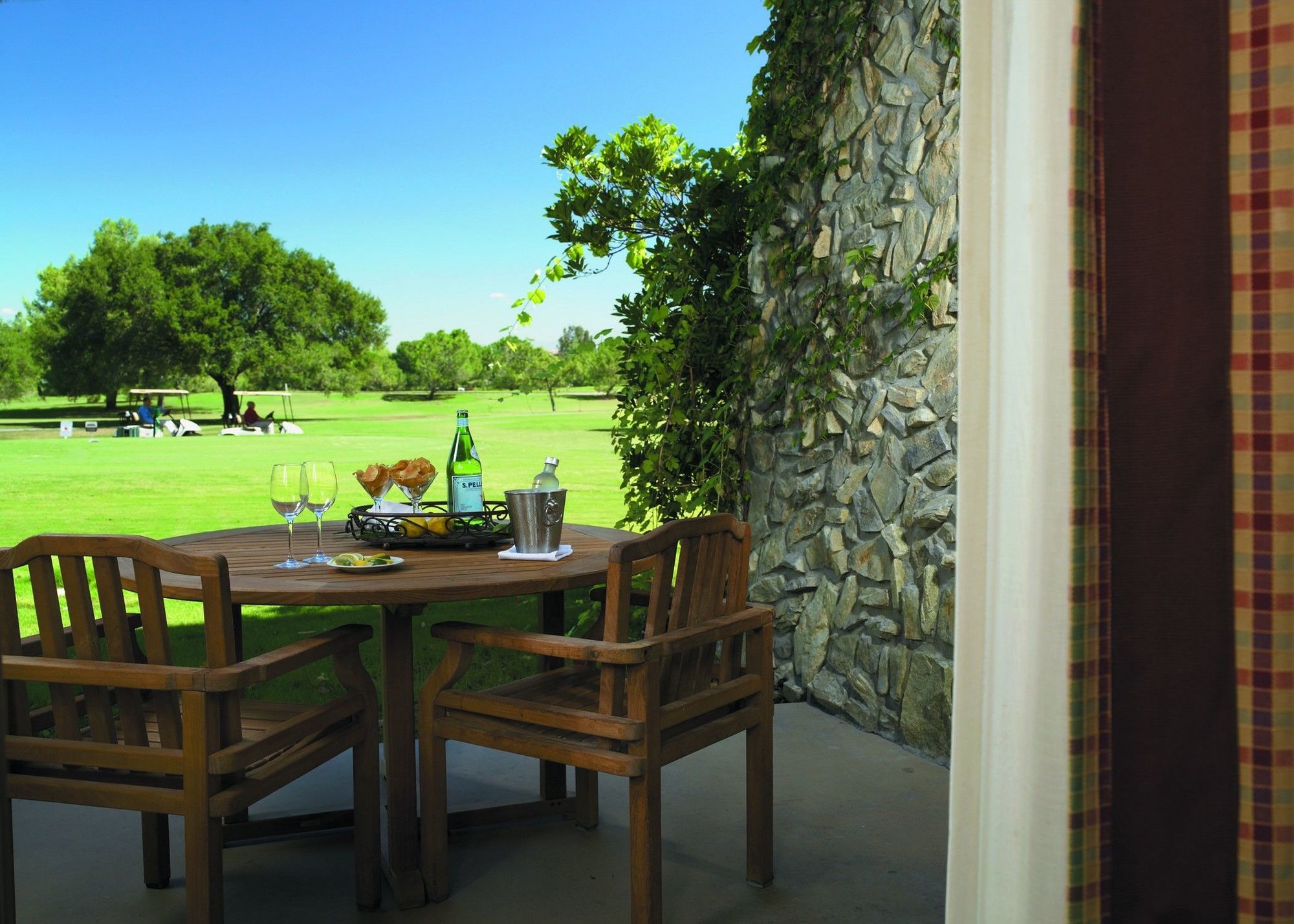 Temecula Creek Inn Exterior photo